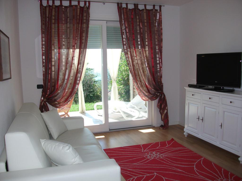 Residence Il Poggio Al Sole Toscolano Maderno Quarto foto