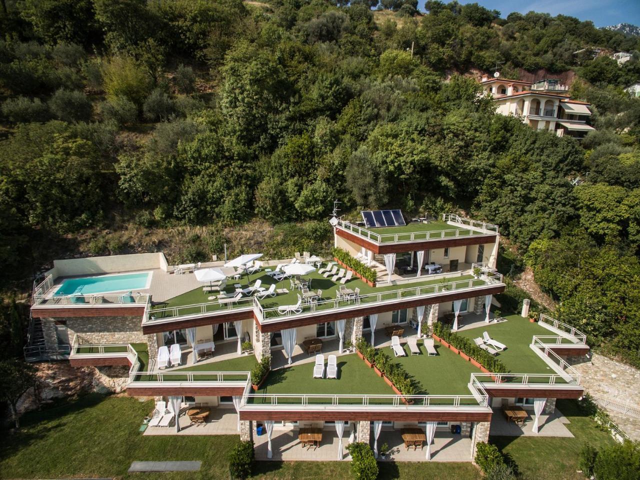 Residence Il Poggio Al Sole Toscolano Maderno Exterior foto